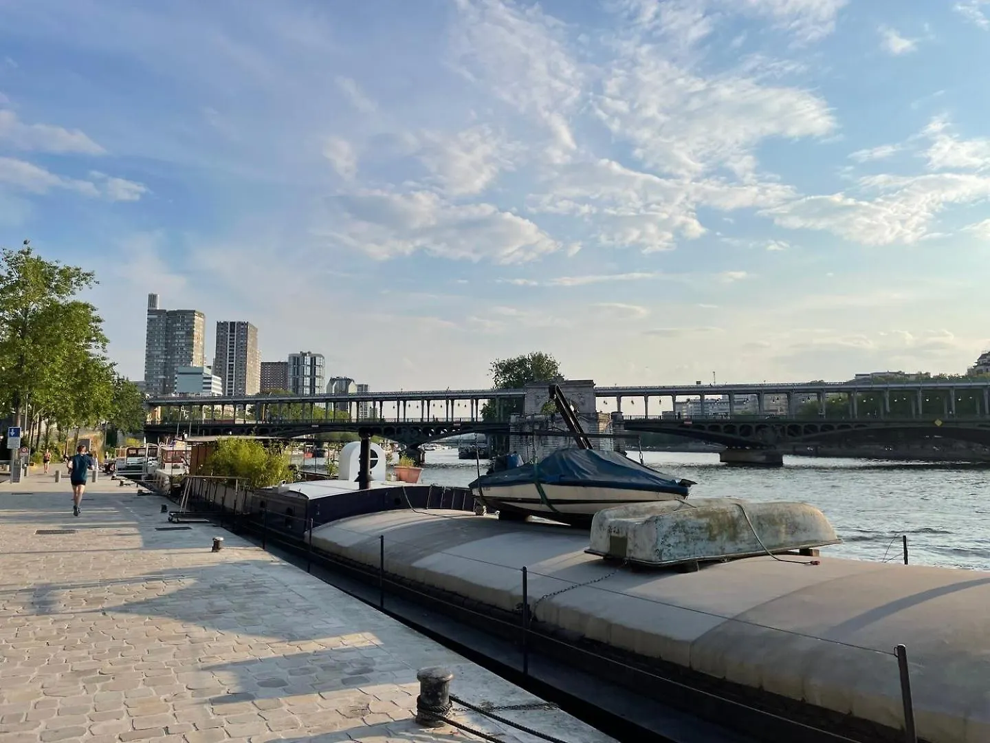 Guestready - Amelie & Eiffel, Art Of Living Paris Apartment 0*,